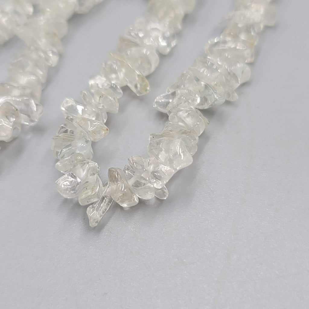 Quarts Bead Chips Necklace Gold tone Toggle Closure 16"