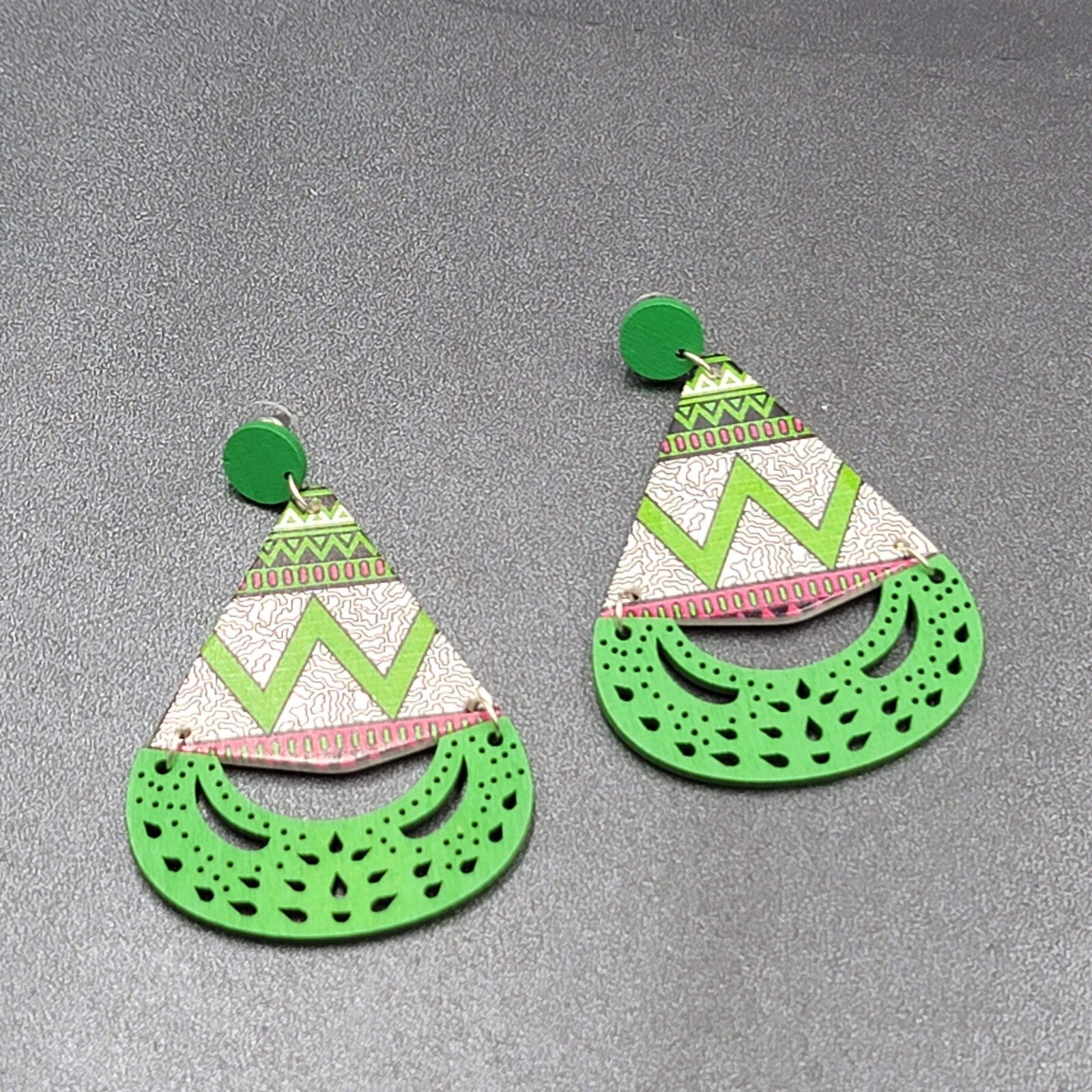 Pierced Earrings Green Multicolor Wood Statement Dangle Large 3"