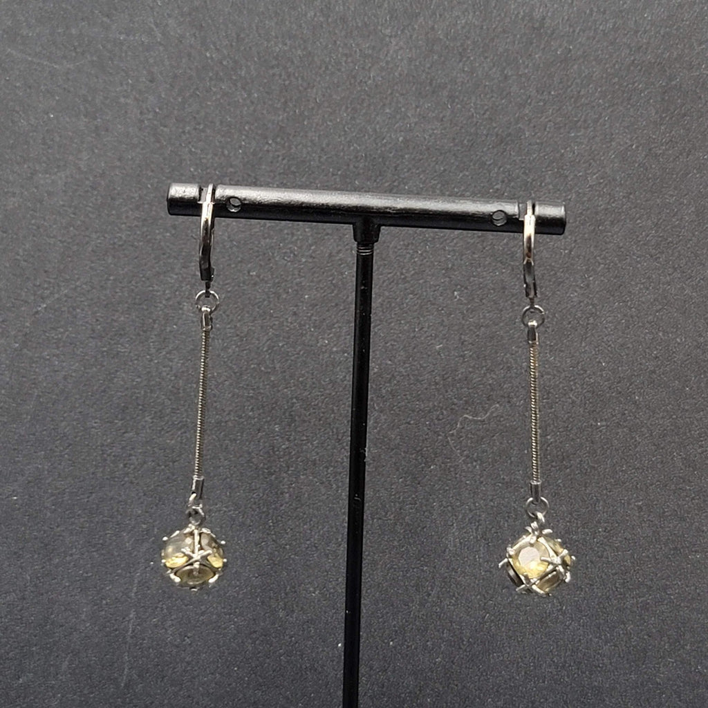 Pierced Earrings Black Metal Green Stone Sphere Dangle Chain 1.75"