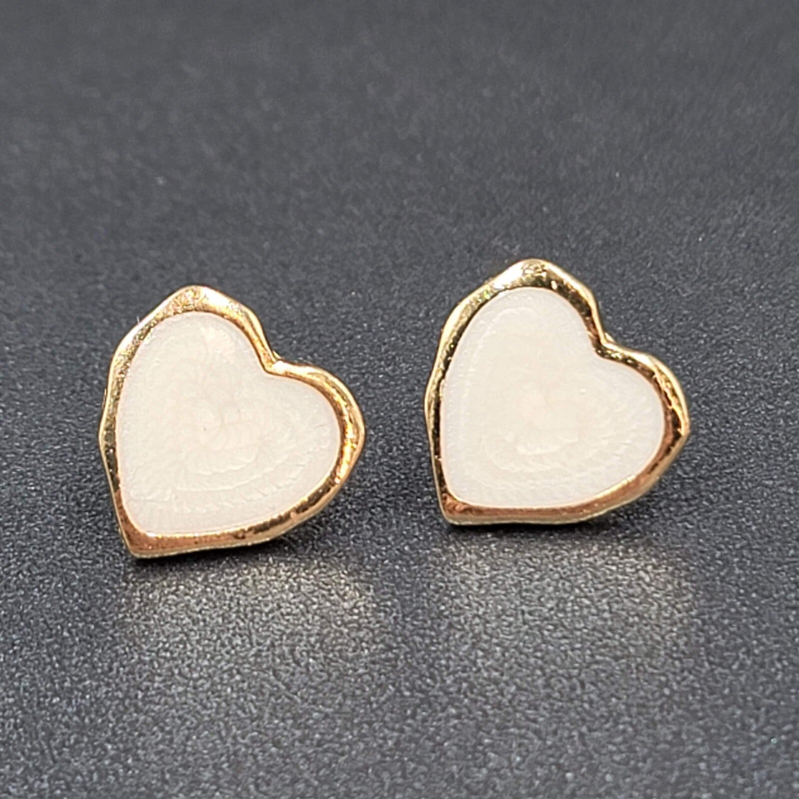 White Heart Pierced Earrings Enamel Gold tone Studs  5/8"
