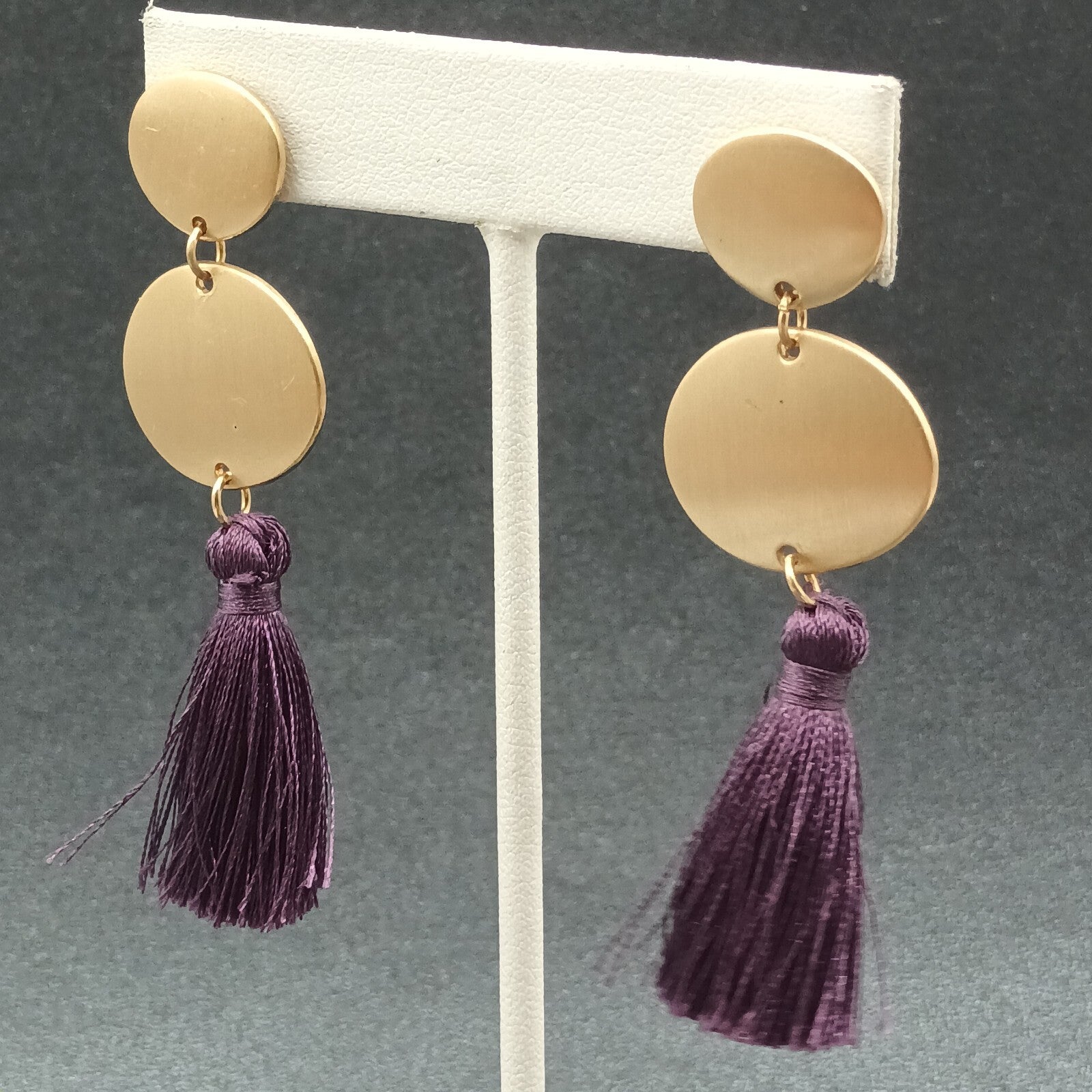 Pierced Earrings Gold tone Purple Tassel Statement Dangle 2 5/8"
