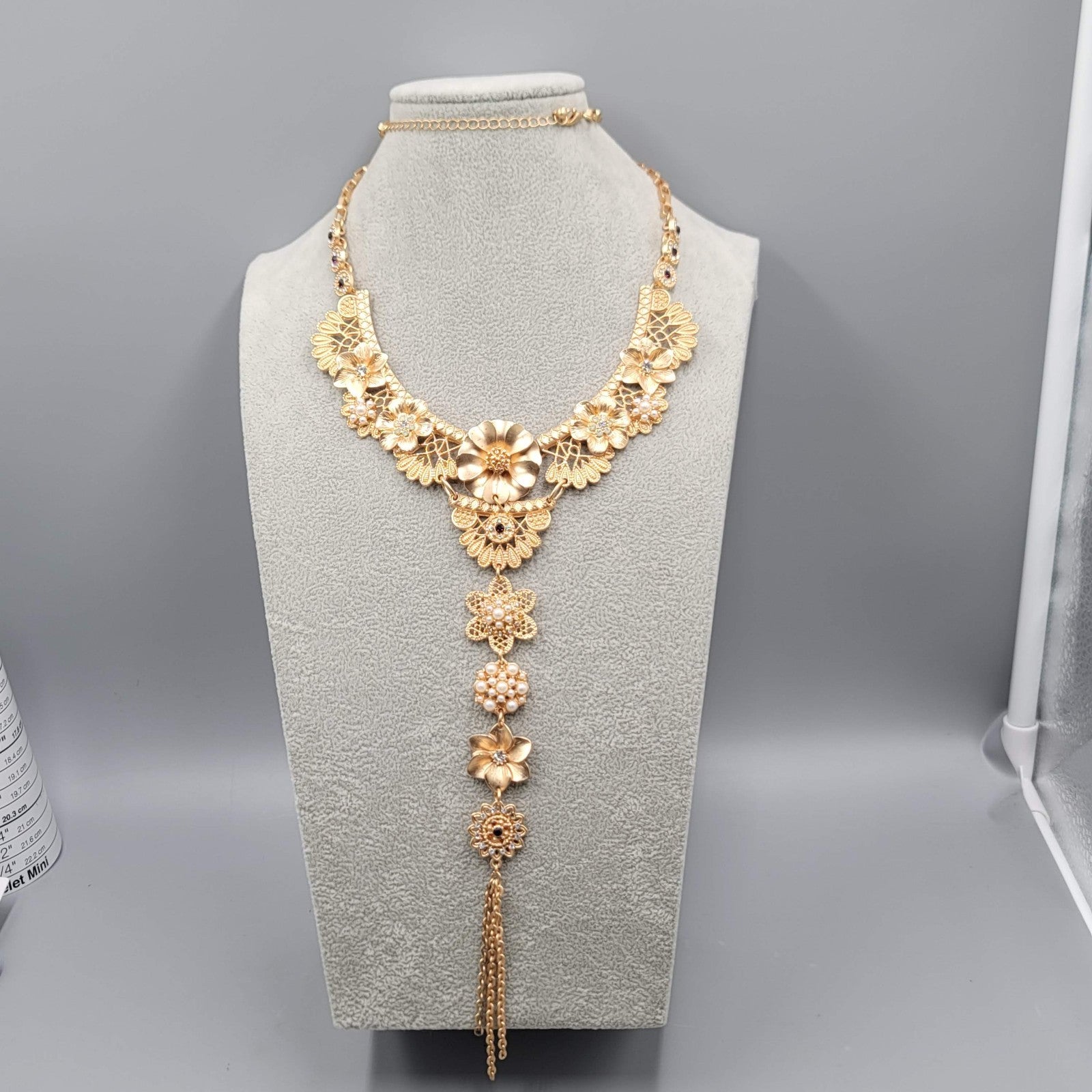 Flower Statement Bin Long Y Drop Necklace Crystal Rhinestone Gold tone LONG