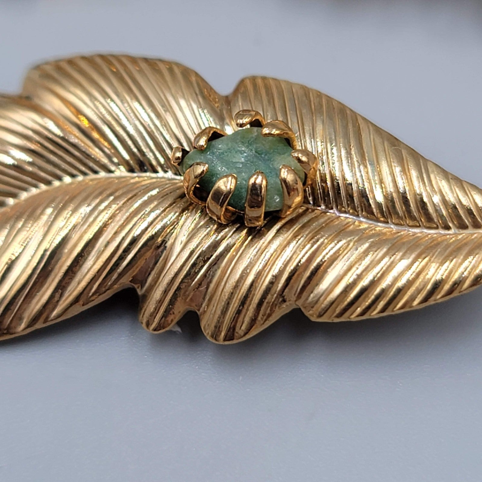 Vintage Gold Tone Rose Flower Leaf Brooch Pin Lot Textured Green Jade Stone