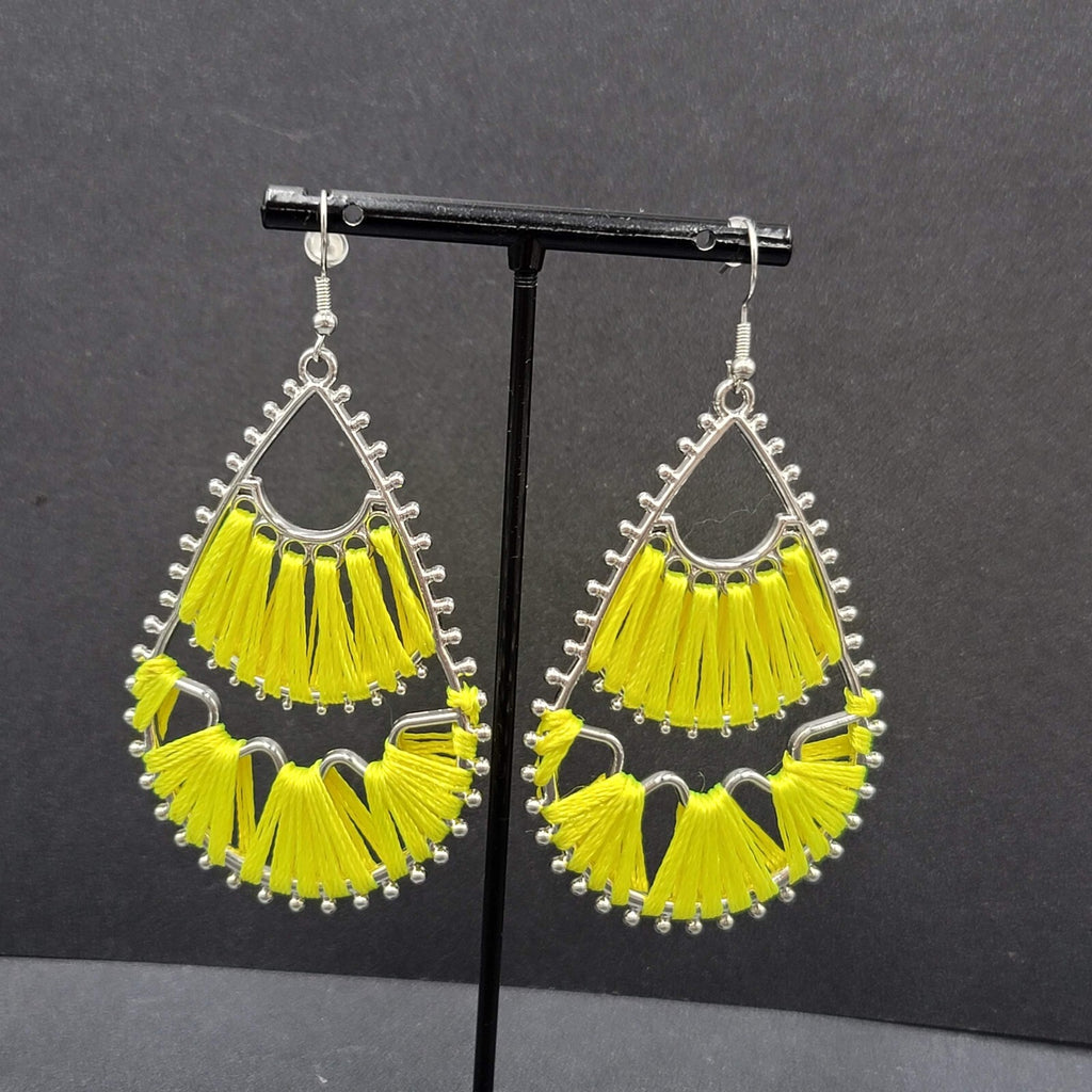 Pierced Earrings Silver tone Teardrop Yellow String Art Dangle 2.5"