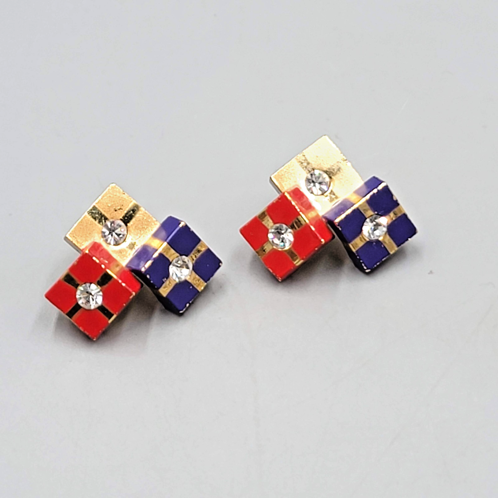 Christmas Presents Pierced Earrings Red Blue Gold tone 7/8"