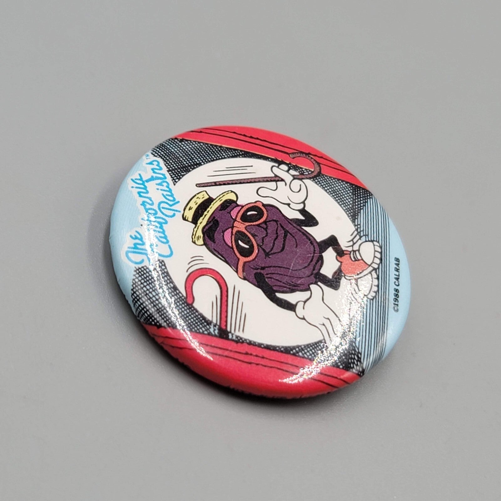 1988 CALRAB California Raisin Pinback Novelty Pin Button Badge