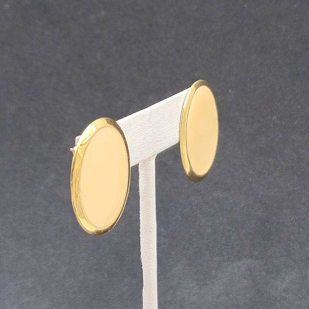 Vintage Pierced Earrings Gold tone Oval Off White Enamel Flat Lightweight 1.25"