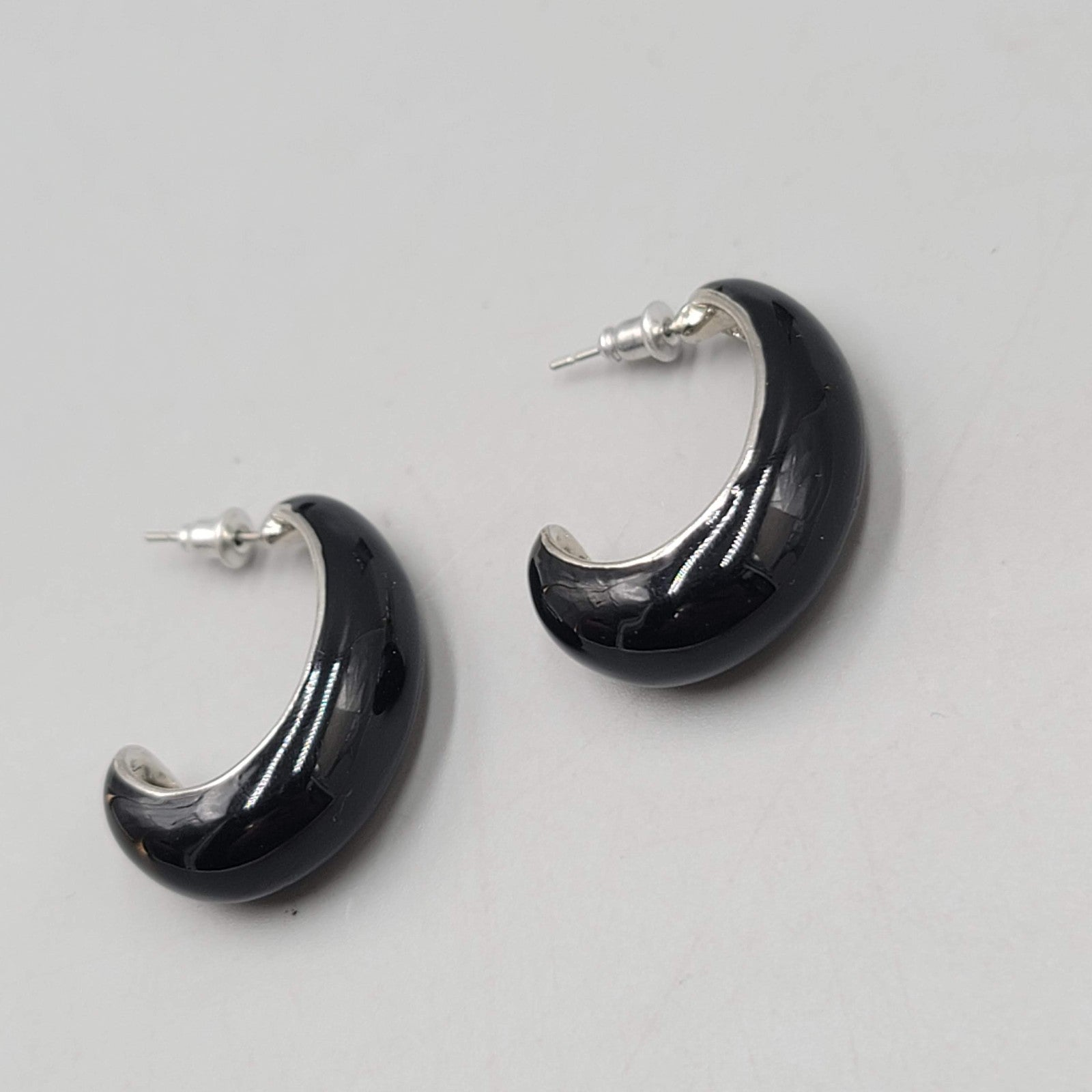 Black Enamel Drop Hoops Pierced Earrings Silver tone 1.25 in