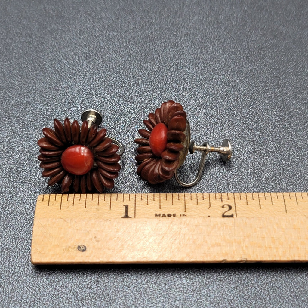 Vintage Clip on Earrings Apple Seed Flower Studs 7/8"