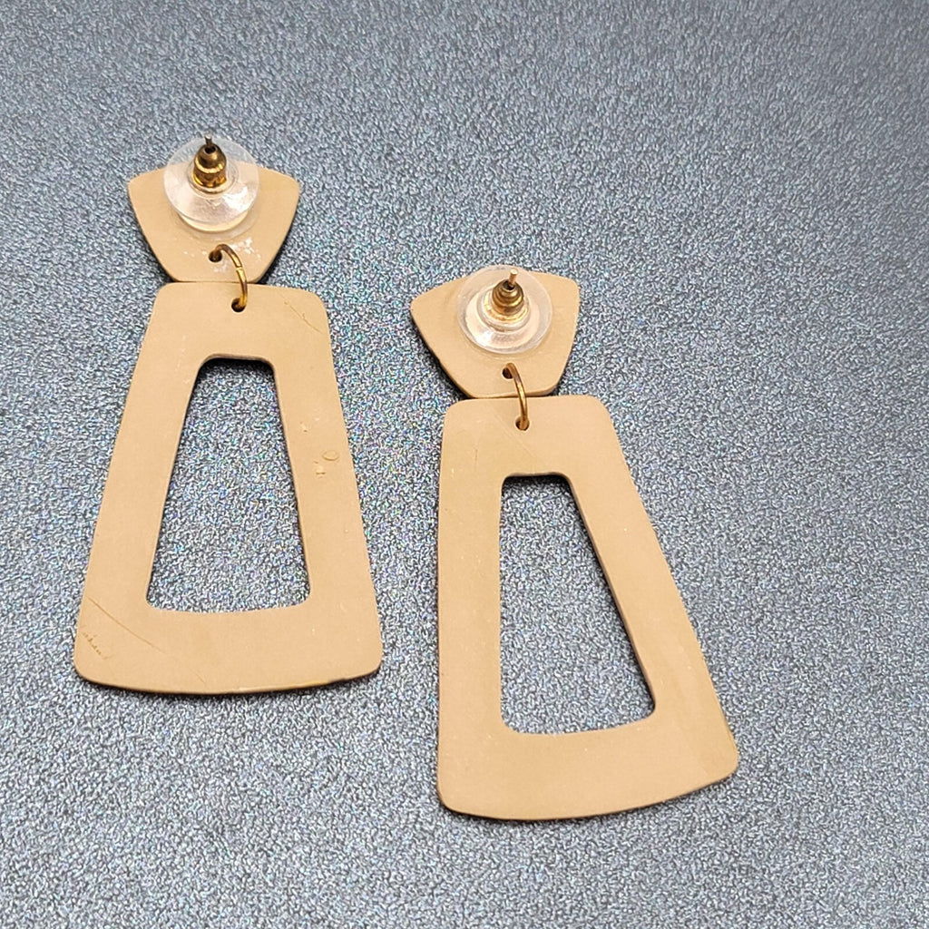 Pierced Earrings Beige Polymer Clay Yellow Black Statement Dangle 2 3/8"