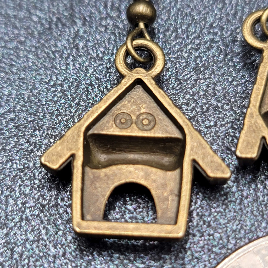 Top Dog Doghouse Pierced Earrings Bronze tone Dangle 3/4"