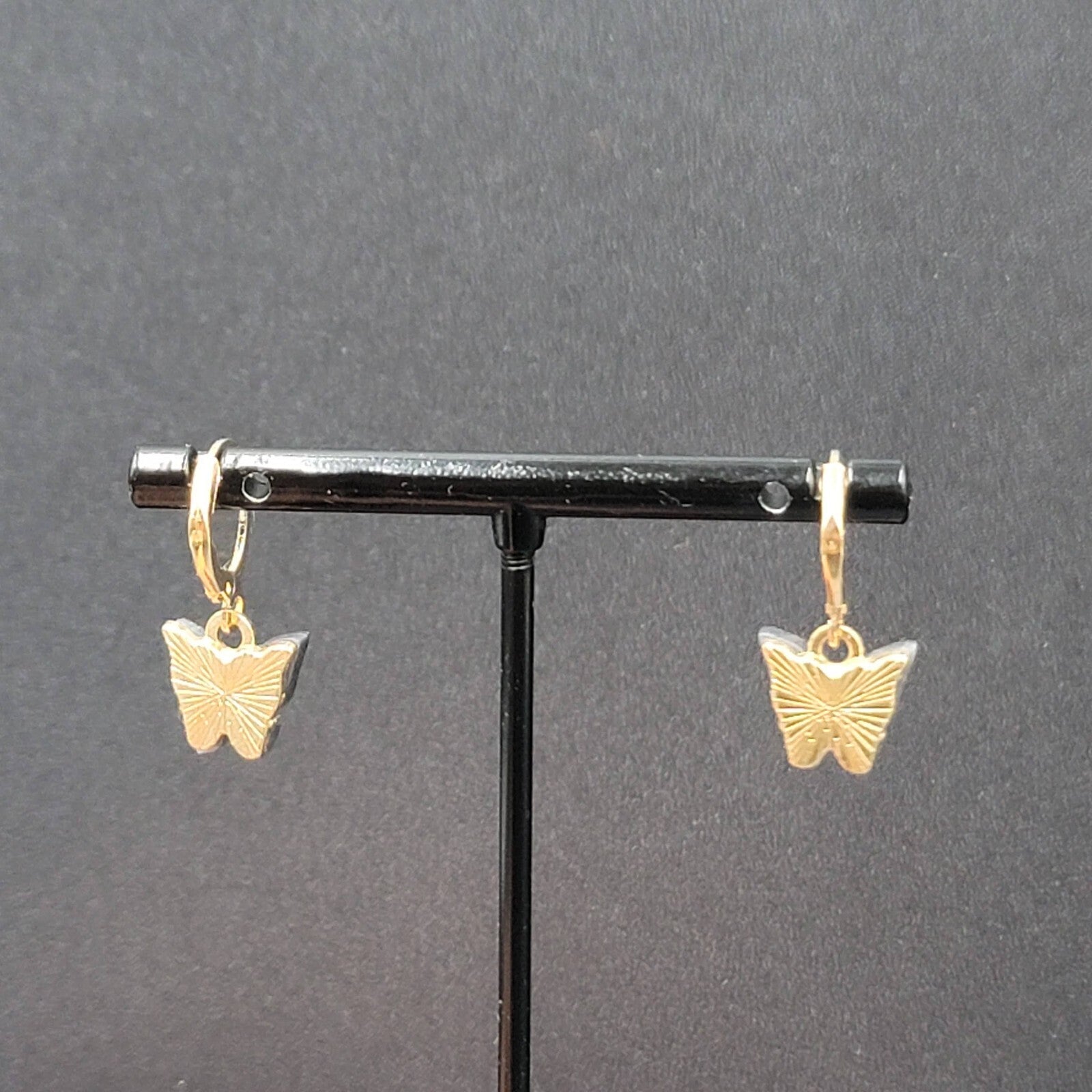 New Pierced Earrings Gold tone Gray Resin Butterfly Dangle Huggie Hoops 1/2"