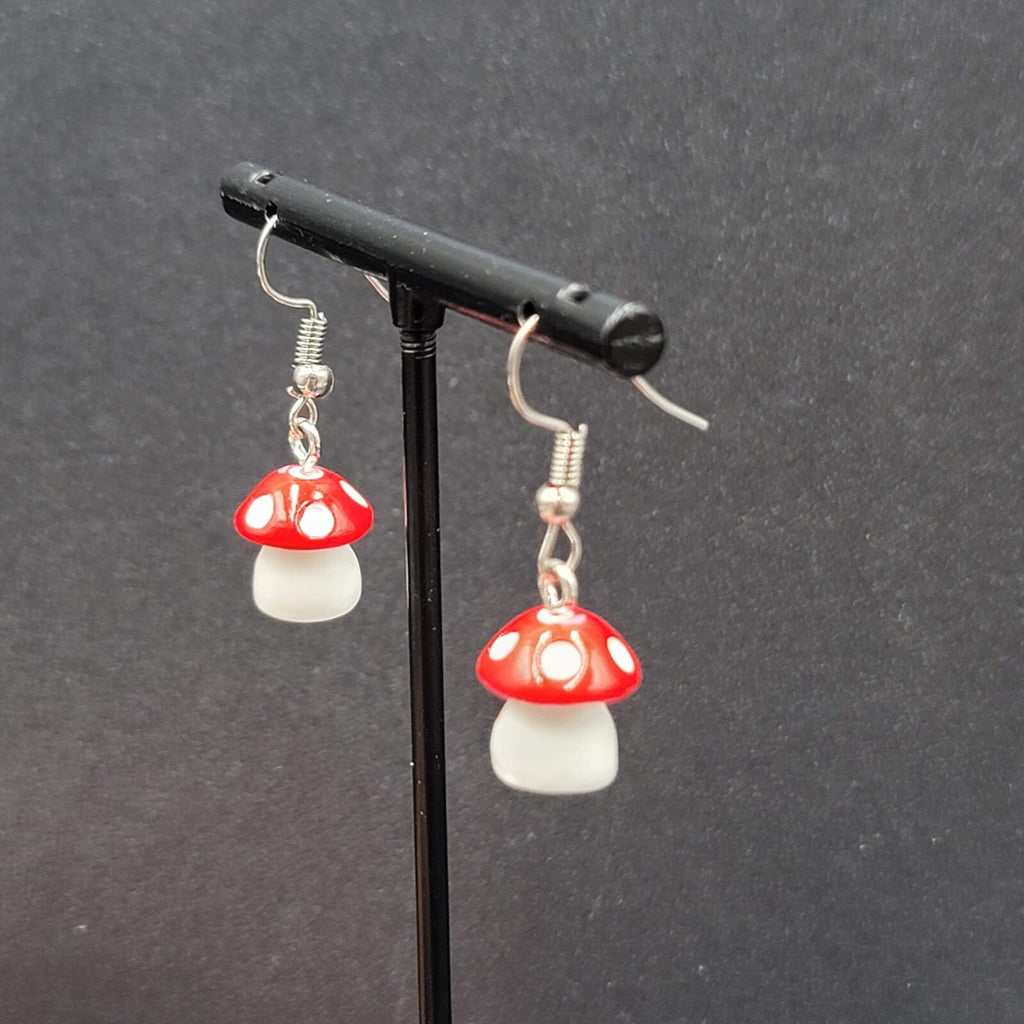 Pierced Earrings Red White Polka Dot Mushroom Dangle Cute 1/2"