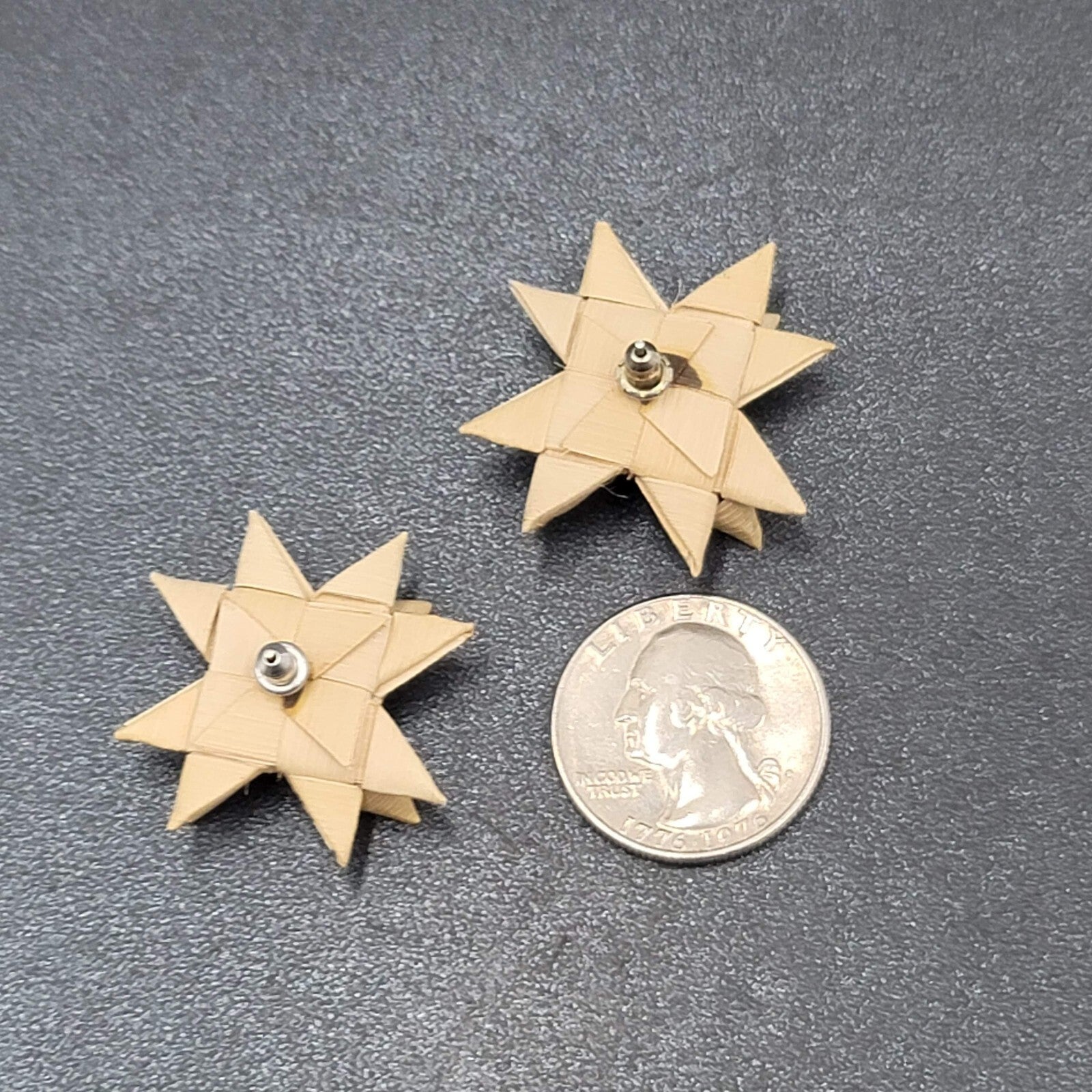 Pierced Earrings Origami Reed Flower Star 3D Drop Studs 1.25"