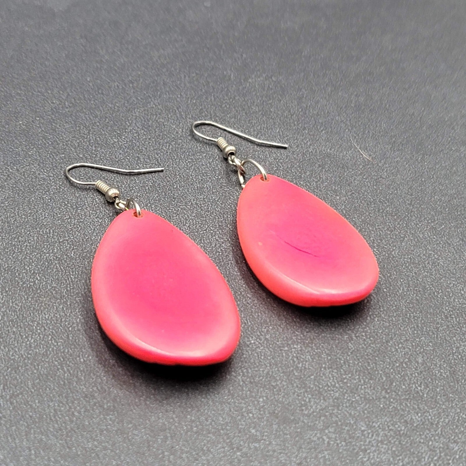 Pierced Earrings Red Dyed Tagua Nut Dangle Silver tone 1.75"