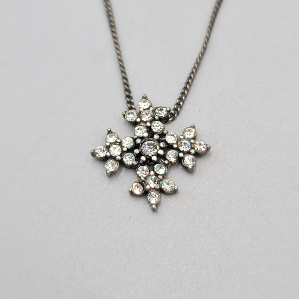 Crystal Flower Snowflake Necklace Silver tone Dainty 16"+