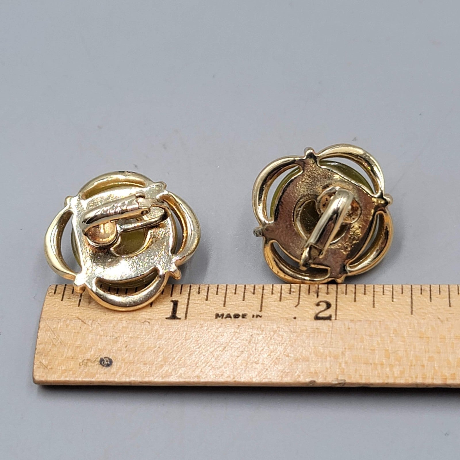 Vintage Olive Green Moon Glow Clip on Earrings Lucite Dome Gold tone 1 in