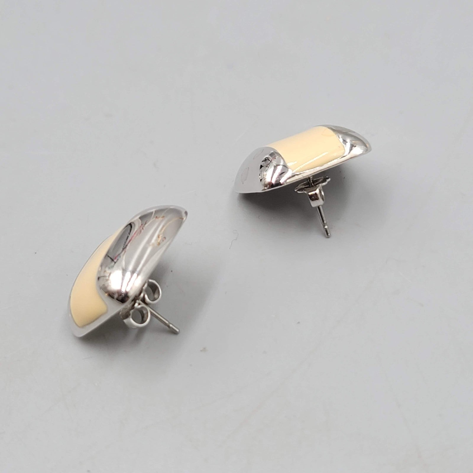 Cream Enamel Pierced Earrings Silver tone Square Drop 3/4 in