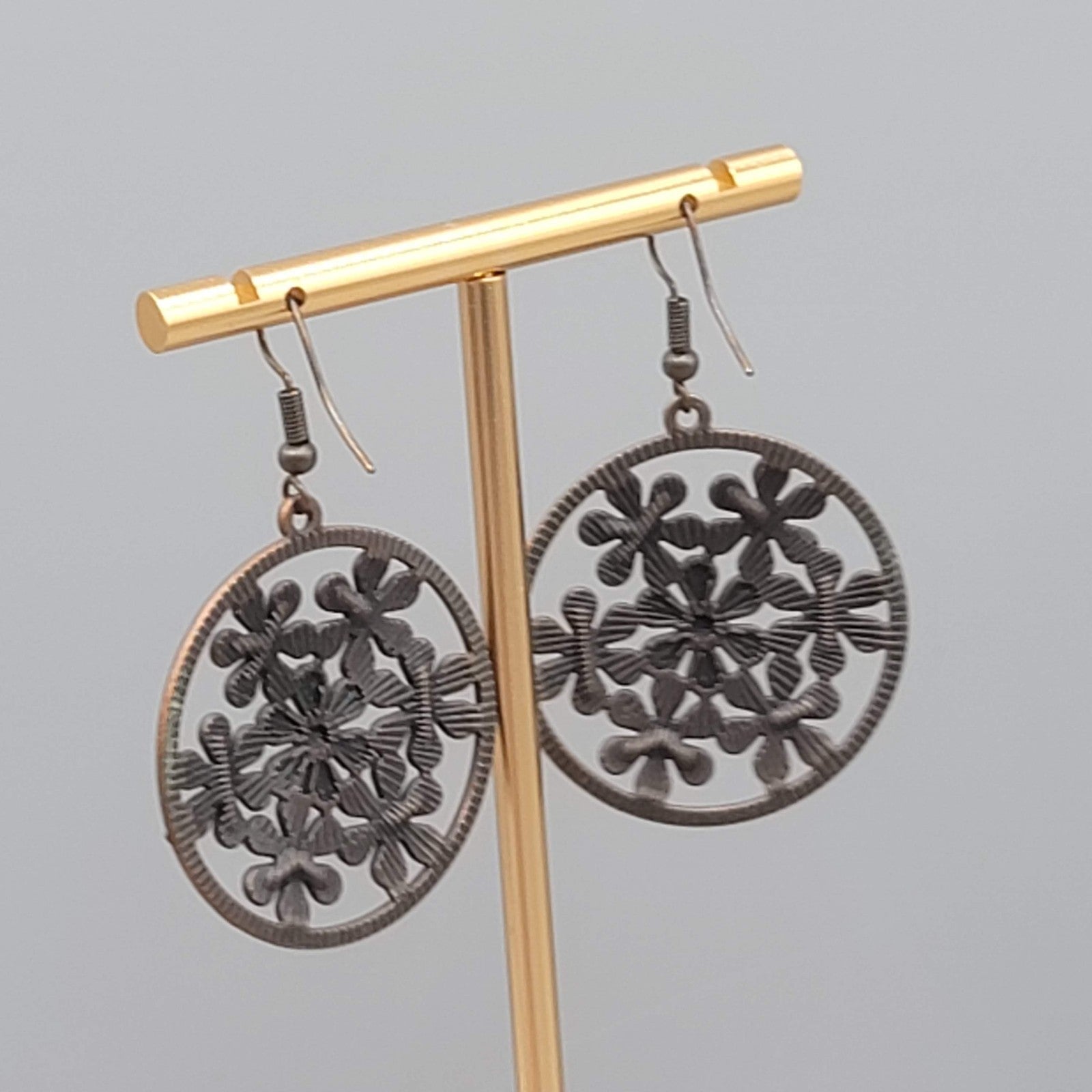 Multicolor Enamel Flower Pierced Earrings Round Bronze tone Dangle 1 3/8"