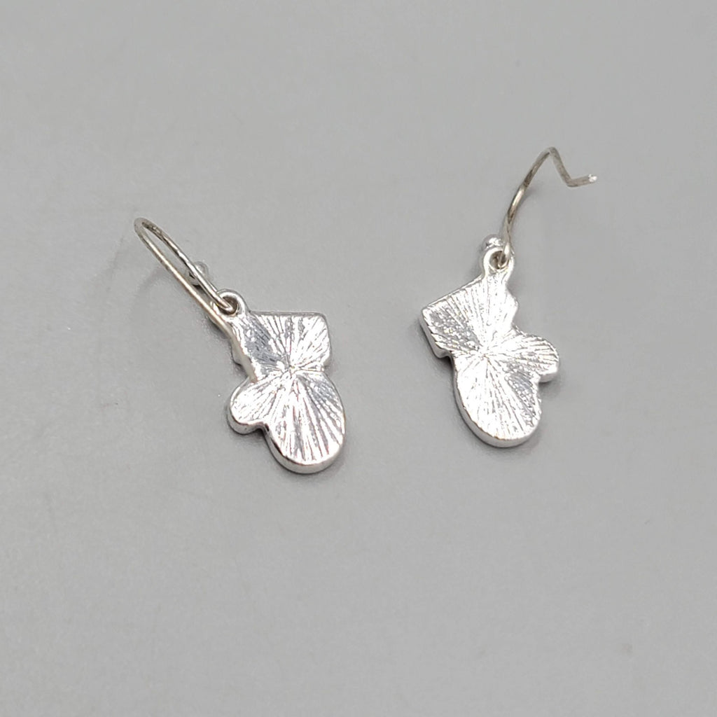 Christmas Mittens Enamel Pierced Earrings Silver tone Dangle 3/4 in 