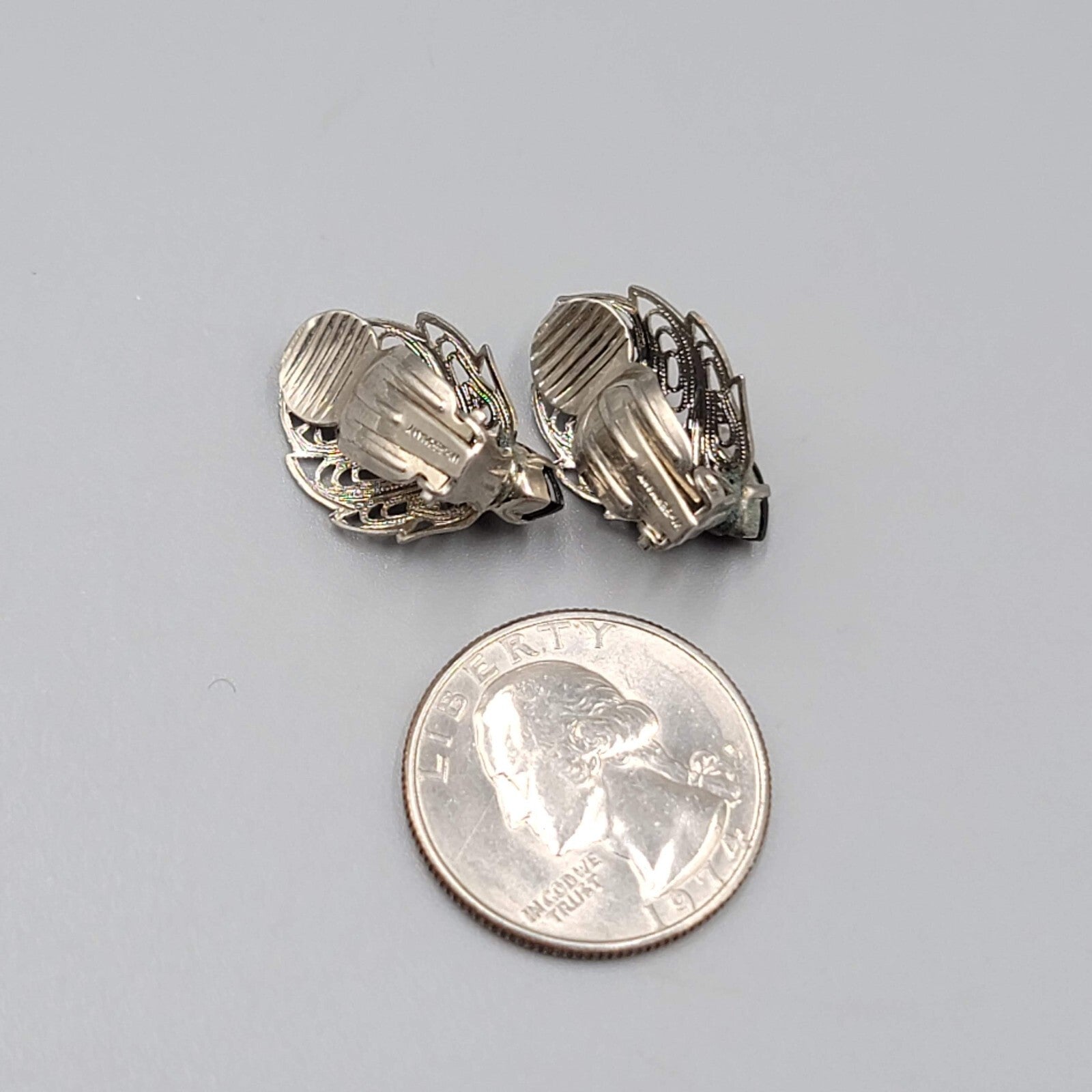 Vintage Filigree Black Rhinestone Clip on Earrings Silver tone 3/4"