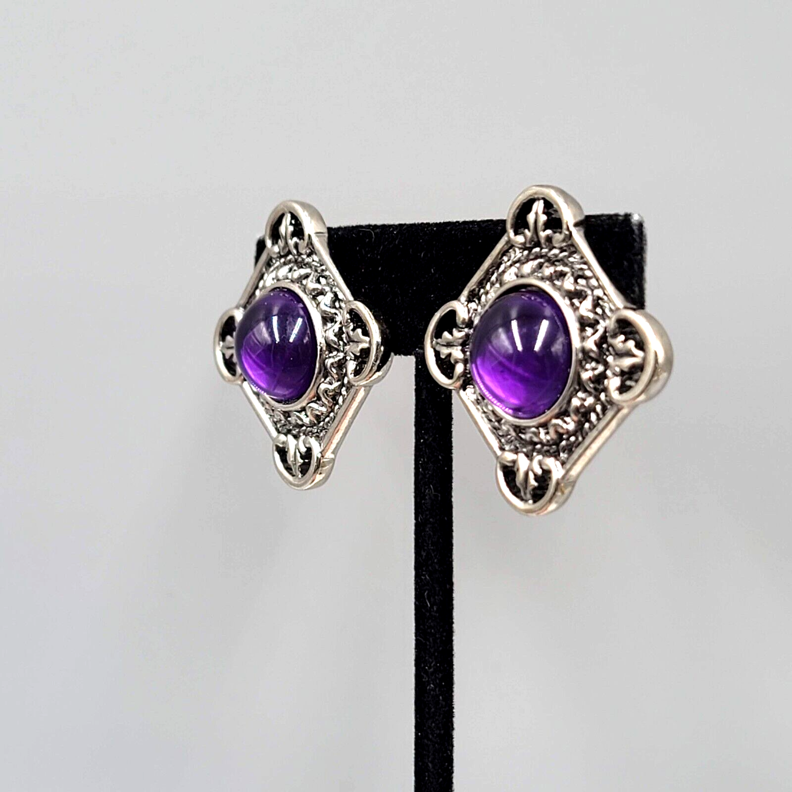 Vintage Translucent Purple Cabochon Clip on Earrings Silver tone 1.25"