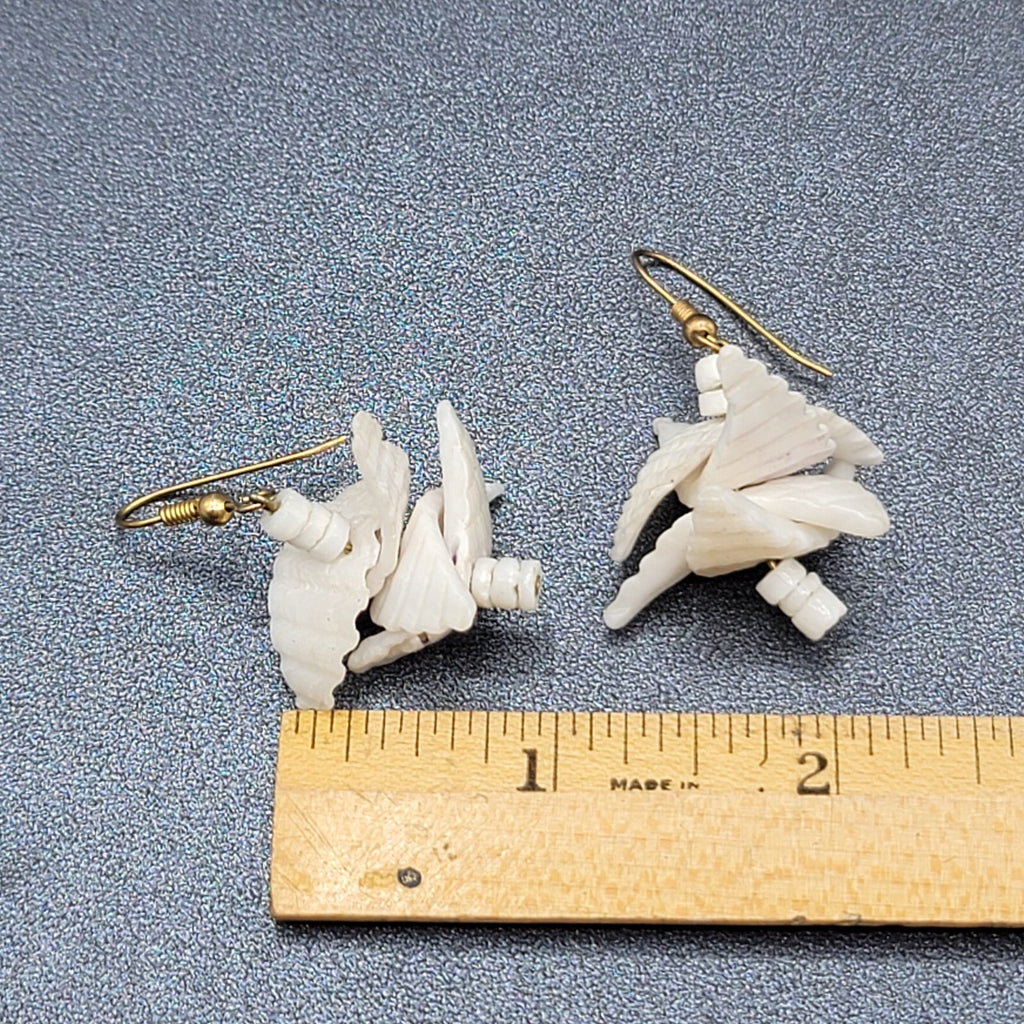 Pierced Earrings White Shell Pieces Bead Dangle Beach Wear   1.25"