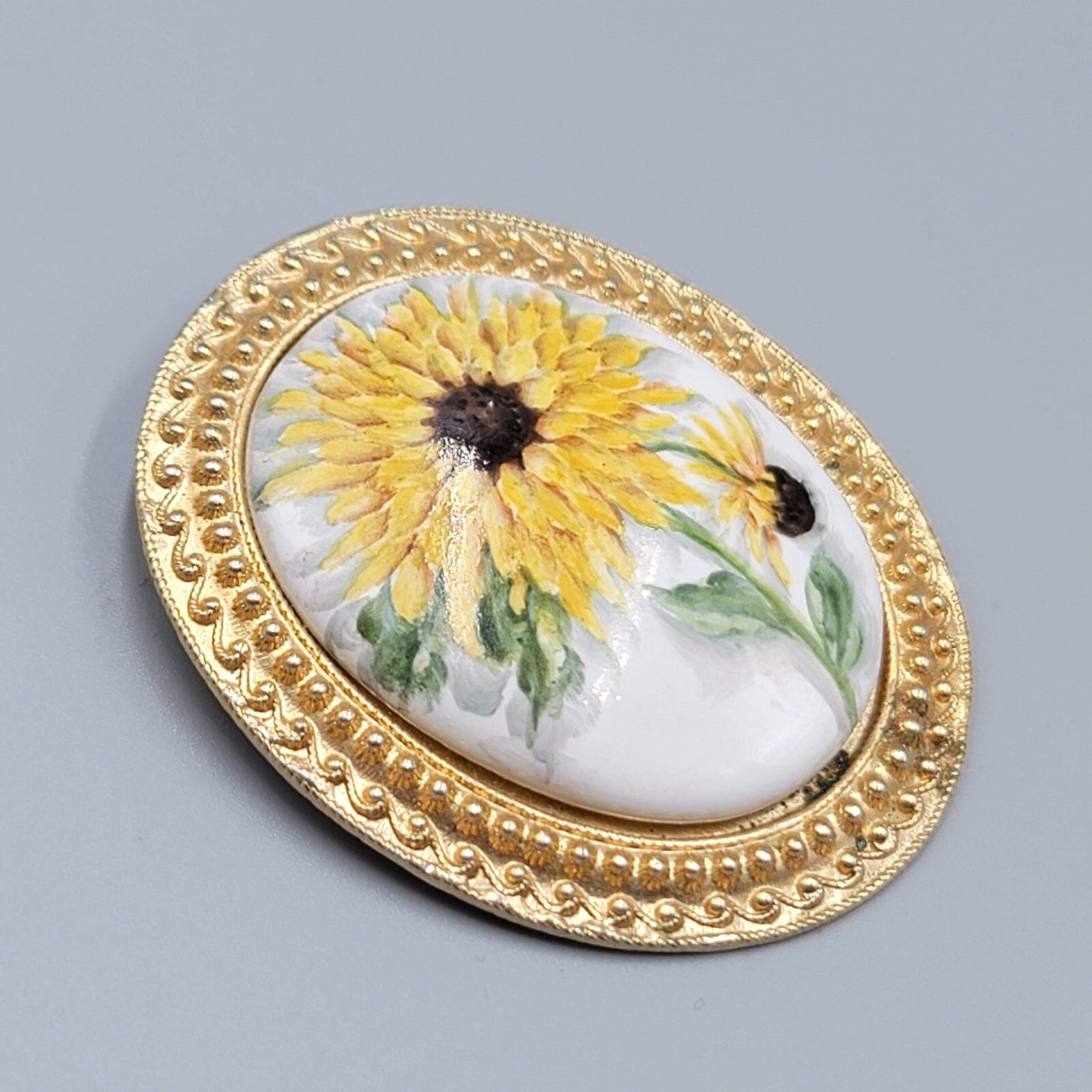 Vintage Flower Porcelain Brooch Gold tone Oval 2.5"