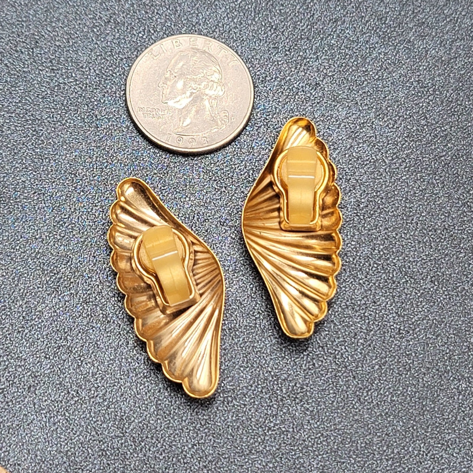 Vintage Clip on Earrings Lightweight Gold tone Plastic Clip 1 5/8"