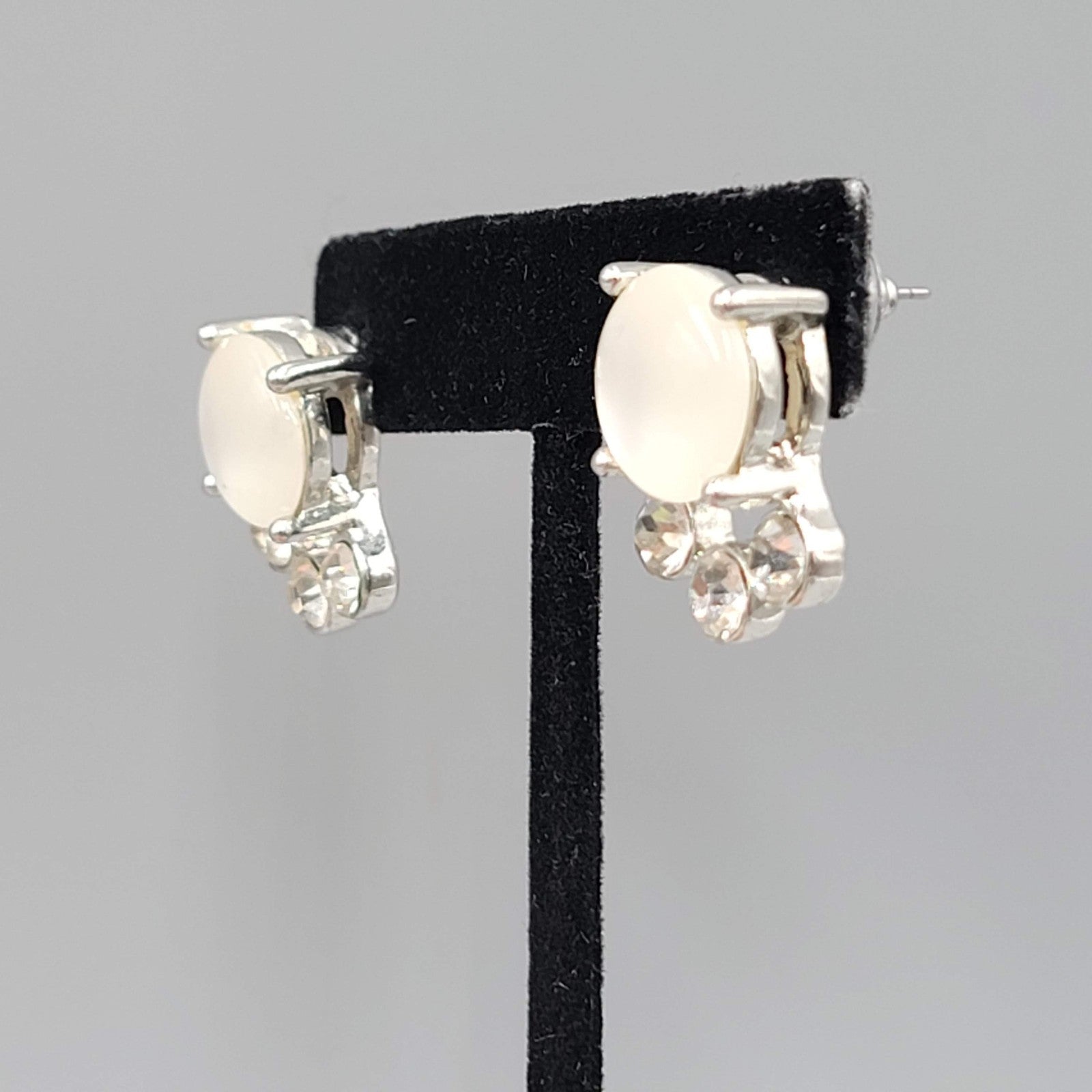 White Moonglow Rhinestone Rhinestone Pierced Earrings Silver tone Drop 3/4 in