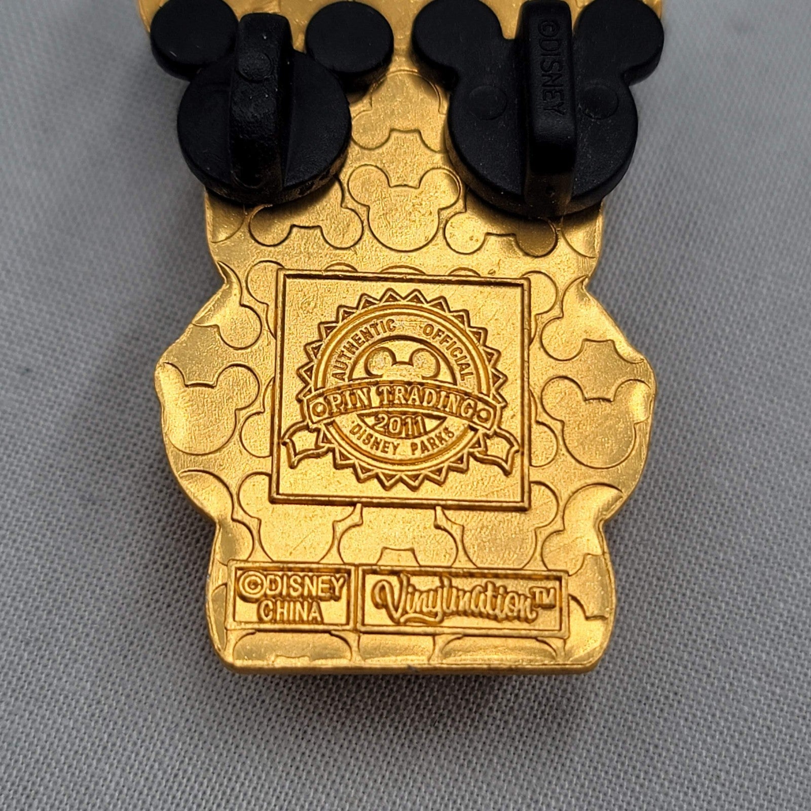 2011 Disney Vinylmation 3D Mickey Mouse Trading Pin 2"
