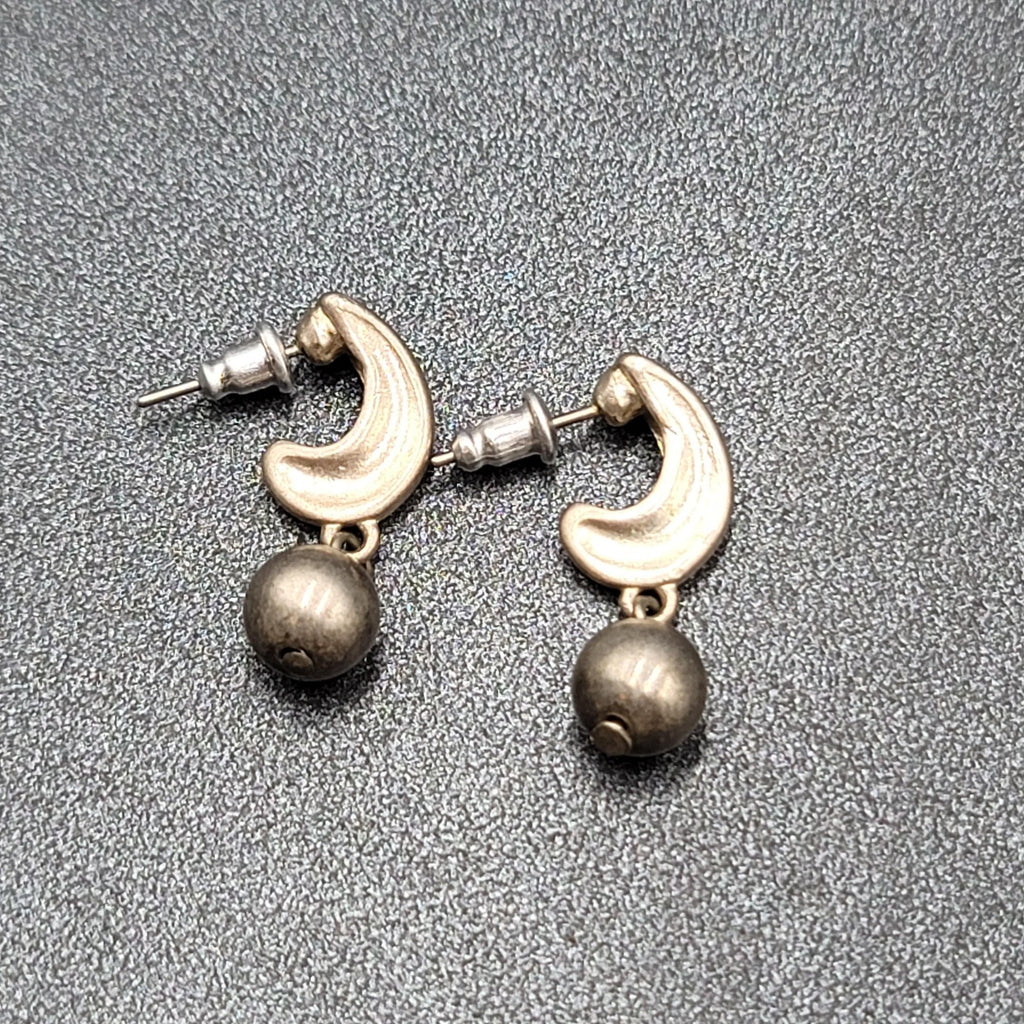 Pierced Earrings Silver tone Hoops Dangle Bead 1"