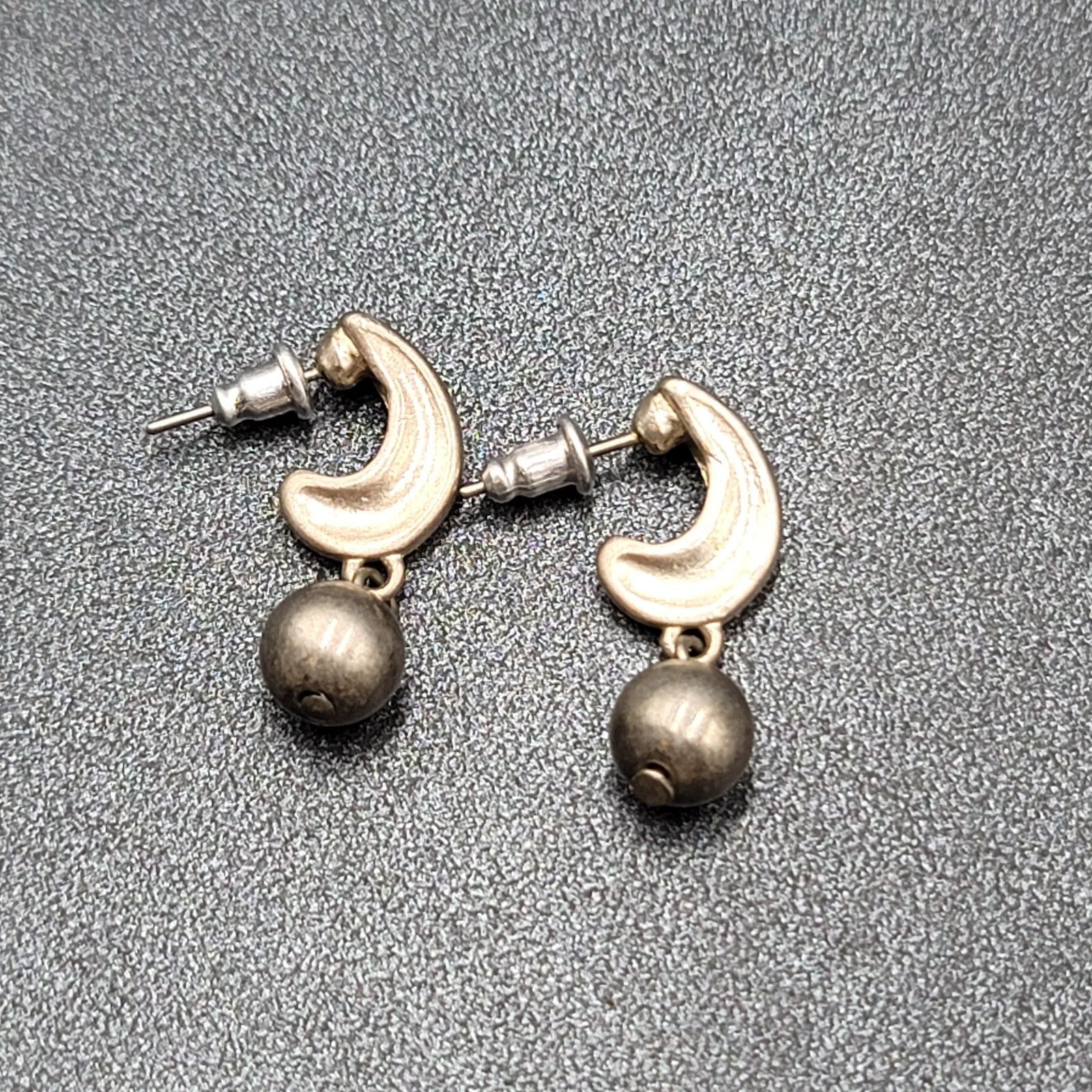 Pierced Earrings Silver tone Hoops Dangle Bead 1"