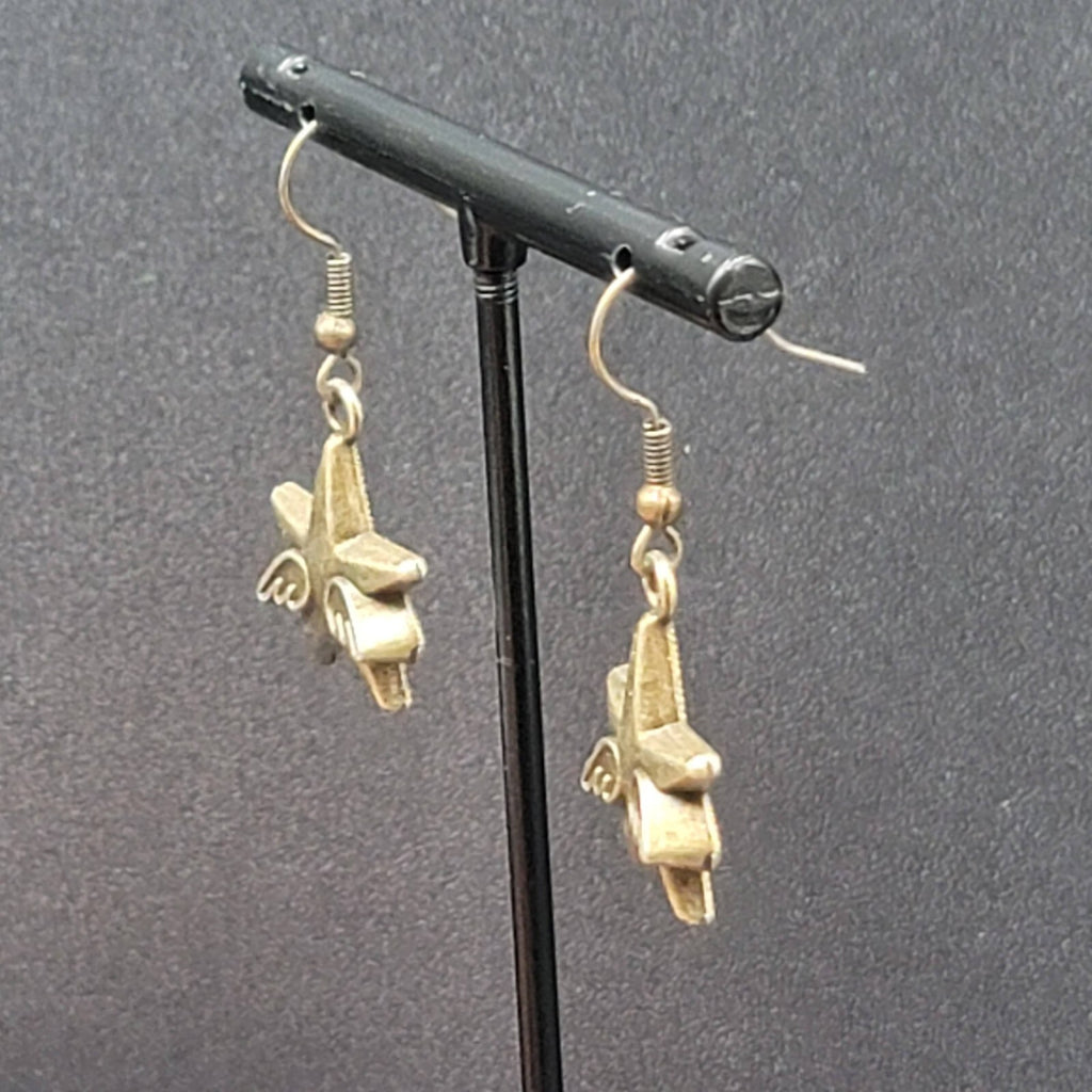 New WINGED STARS Pierced Earrings Bronze tone Dangle 7/8"