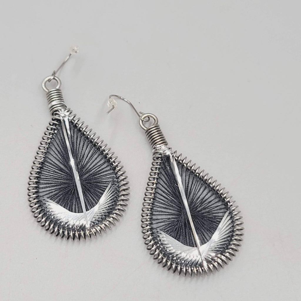 Teardrop Black String Art Pierced Earrings Silver tone Dangle 2"
