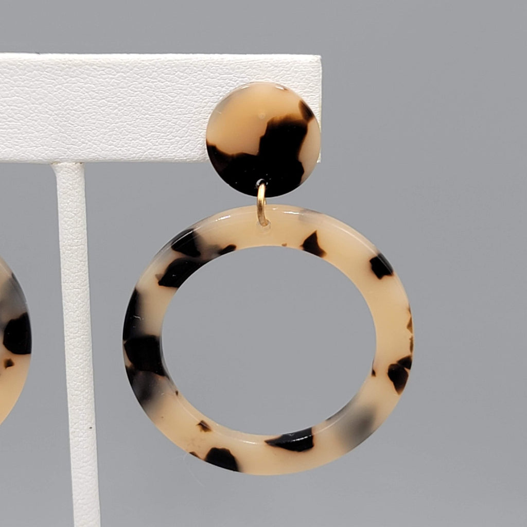 Acrylic Tortoise Hoops Pierced Earrings Gold tone Dangle 2"