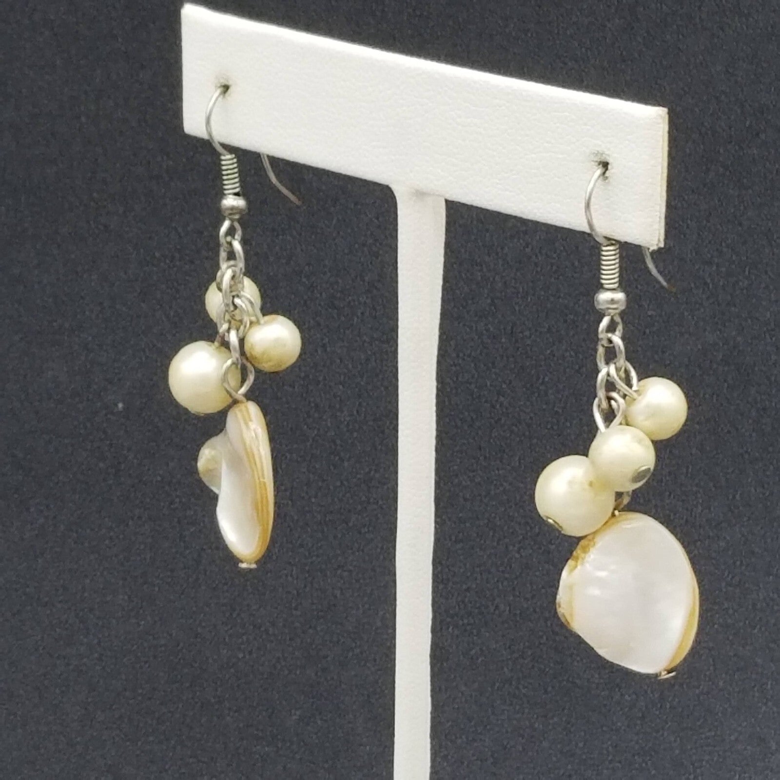Pierced Earrings Silver tone White Shell Bead Dangle Beach Theme 1.5"