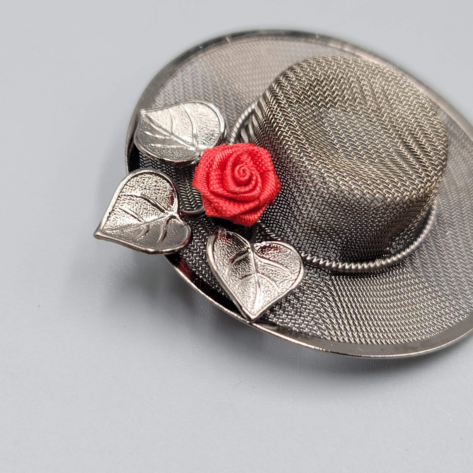 Vintage Gray Metallic Mesh Hat Leaf Faux Pearl Pin Brooch Silver tone Red Rose