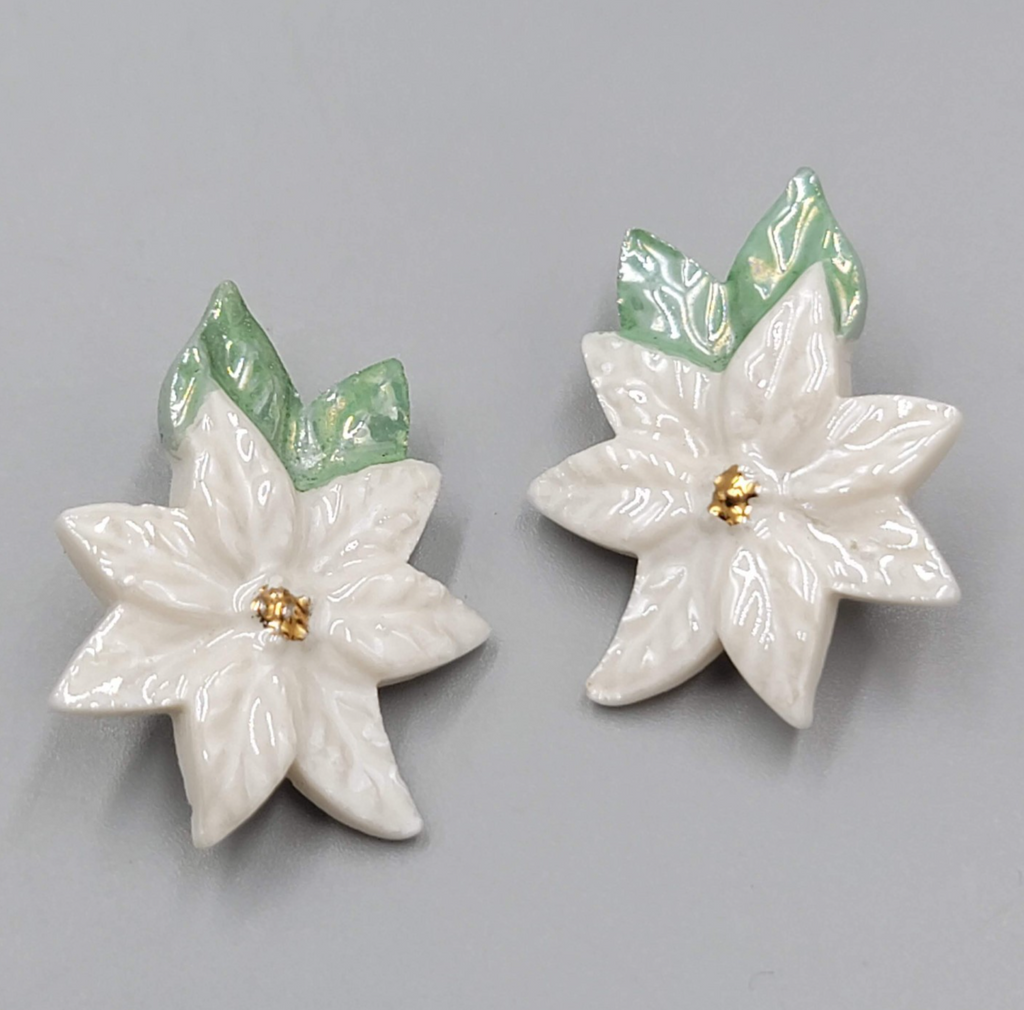 Vintage Ceramic Poinsettia Flower Clip on Earrings Drop 1.25"
