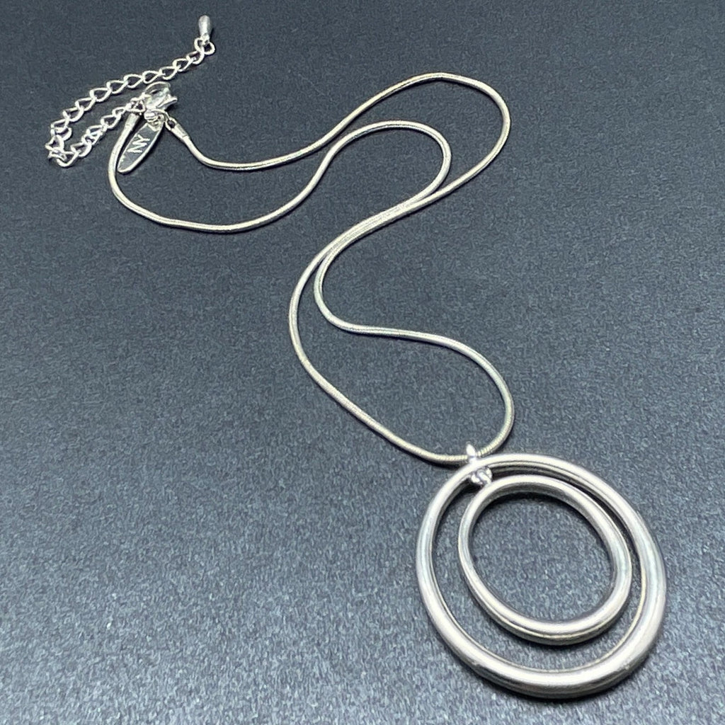 Lot of 4 Silver tone Chain Pendant Necklaces Feather Friends Blue Stone Circles