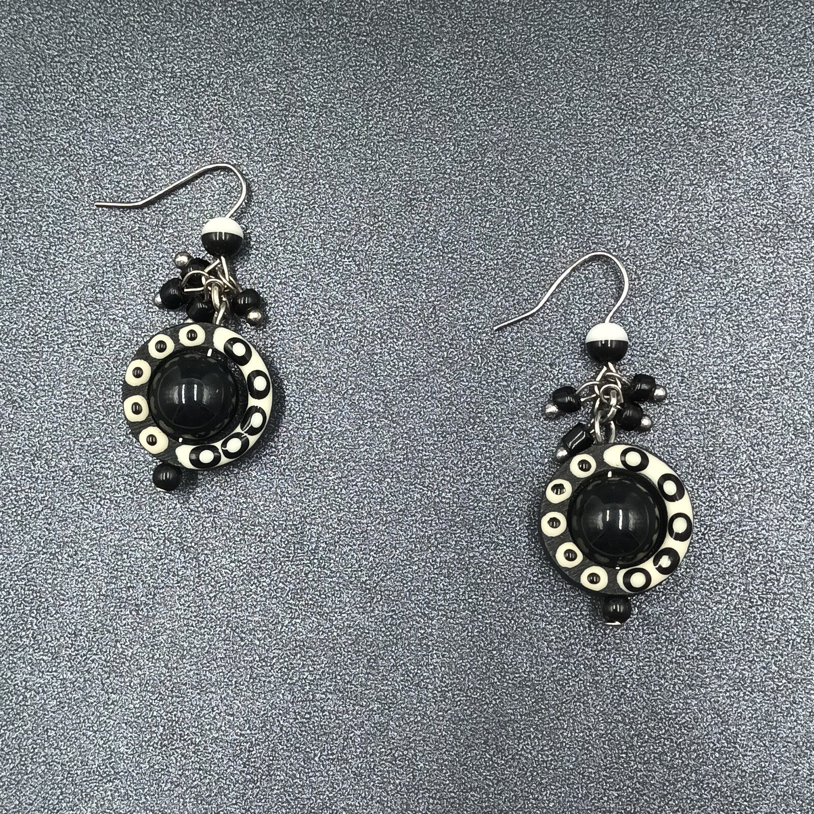 Pierced Earrings Black White Acrylic Captive Bead Statement Dangle 1 1/2"