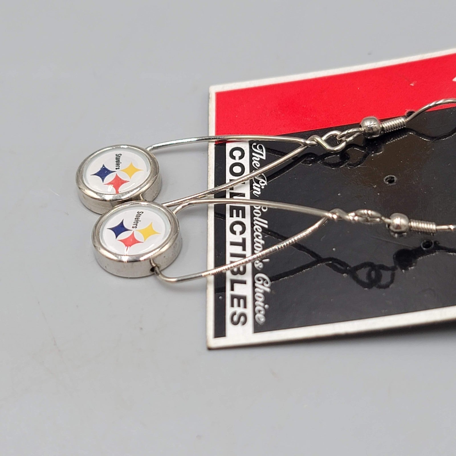Pittsburgh Steelers NFL Pierced Earrings Silver tone Dangle  NWT 1.5 in