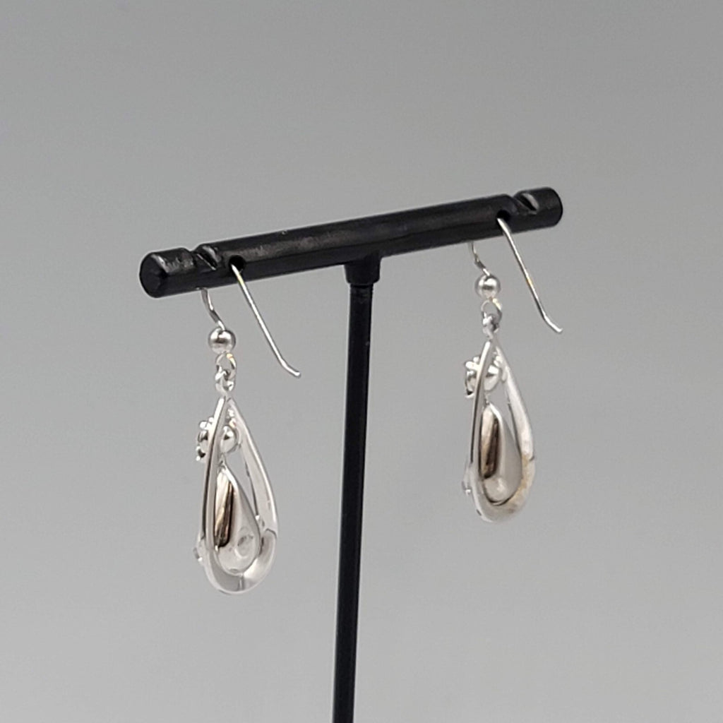 Dangle Crystal Pierced Earrings Silver tone Teardrop Sterling Hooks 1 1/8"