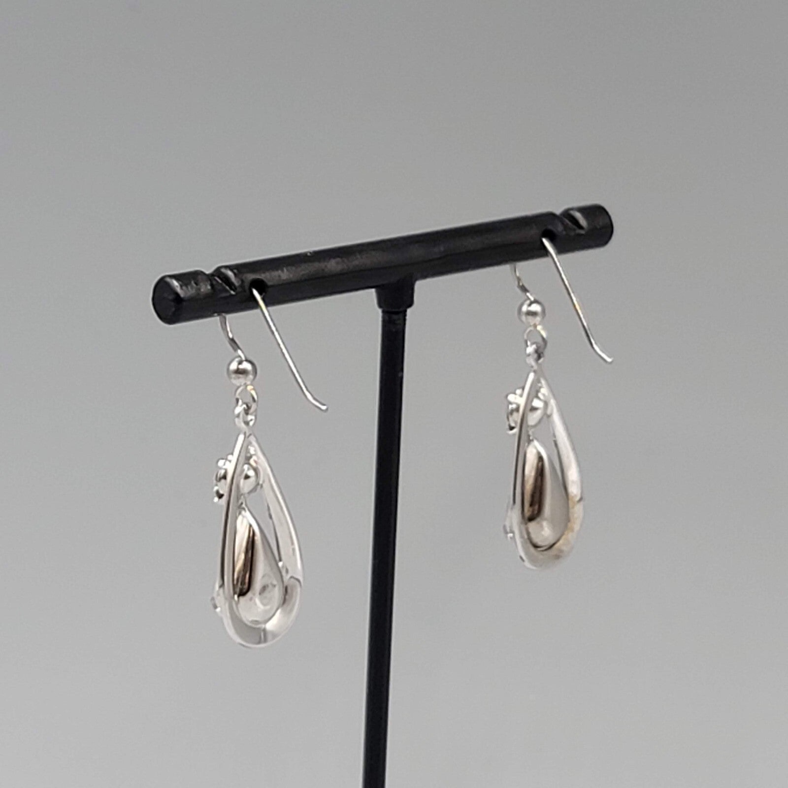 Dangle Crystal Pierced Earrings Silver tone Teardrop Sterling Hooks 1 1/8"
