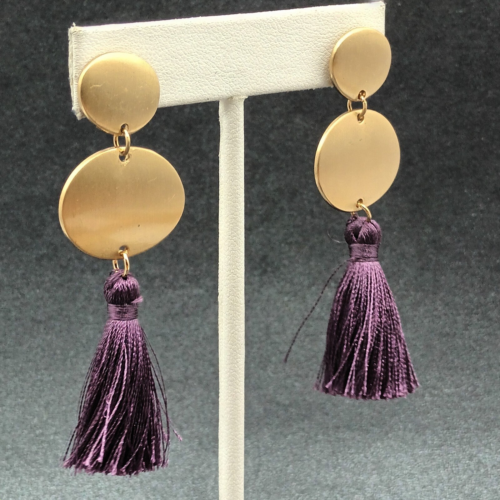 Pierced Earrings Gold tone Purple Tassel Statement Dangle 2 5/8"