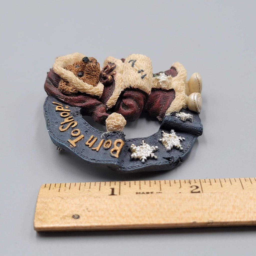 Boyds Bears Born to Shop Christmas Brooch Resin Pin 2.25"