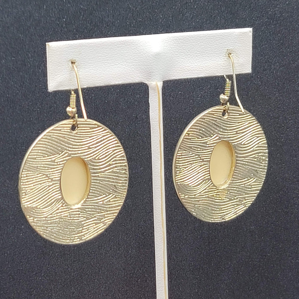 Pierced Earrings Gold tone Sparkle Acrylic Faceted Accent Dangle 1.5"