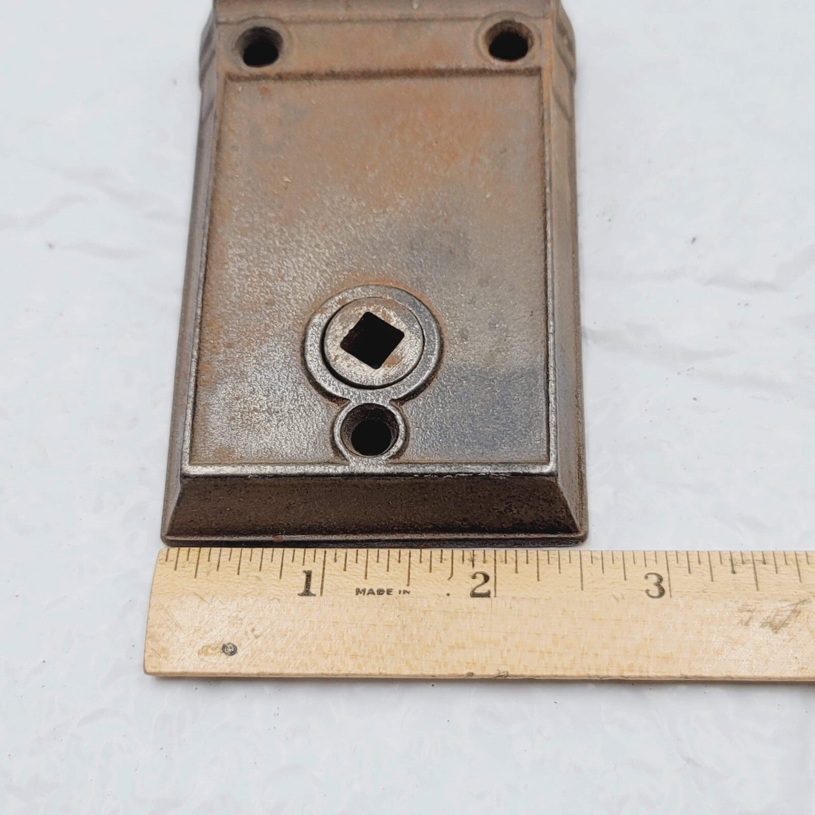 Antique Surface Mount Mortise No Keeper Spindle Hole No Lock  H0114