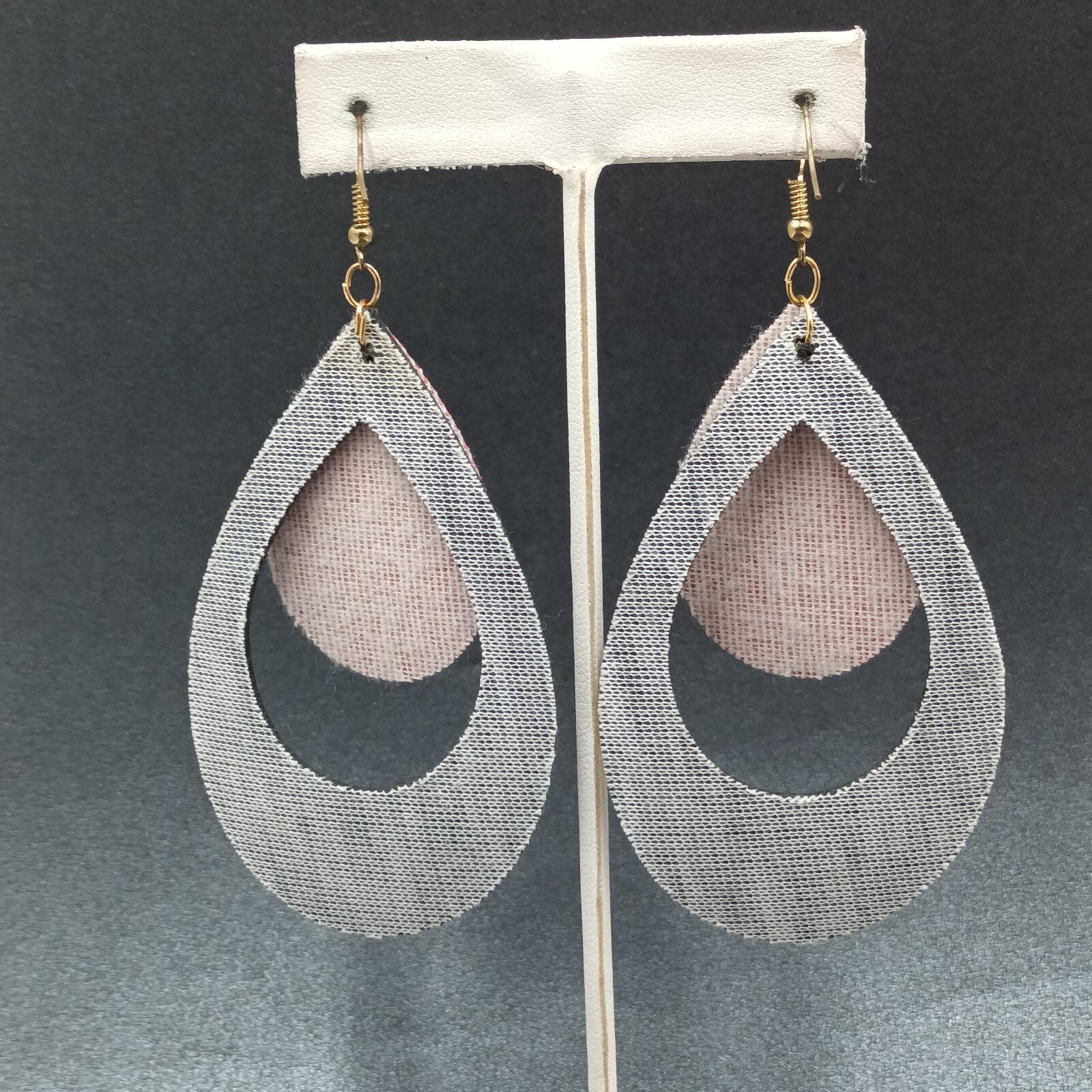 Pierced Earrings Red Black Plaid Faux Leather Teardrop Dangle 3 1/8"