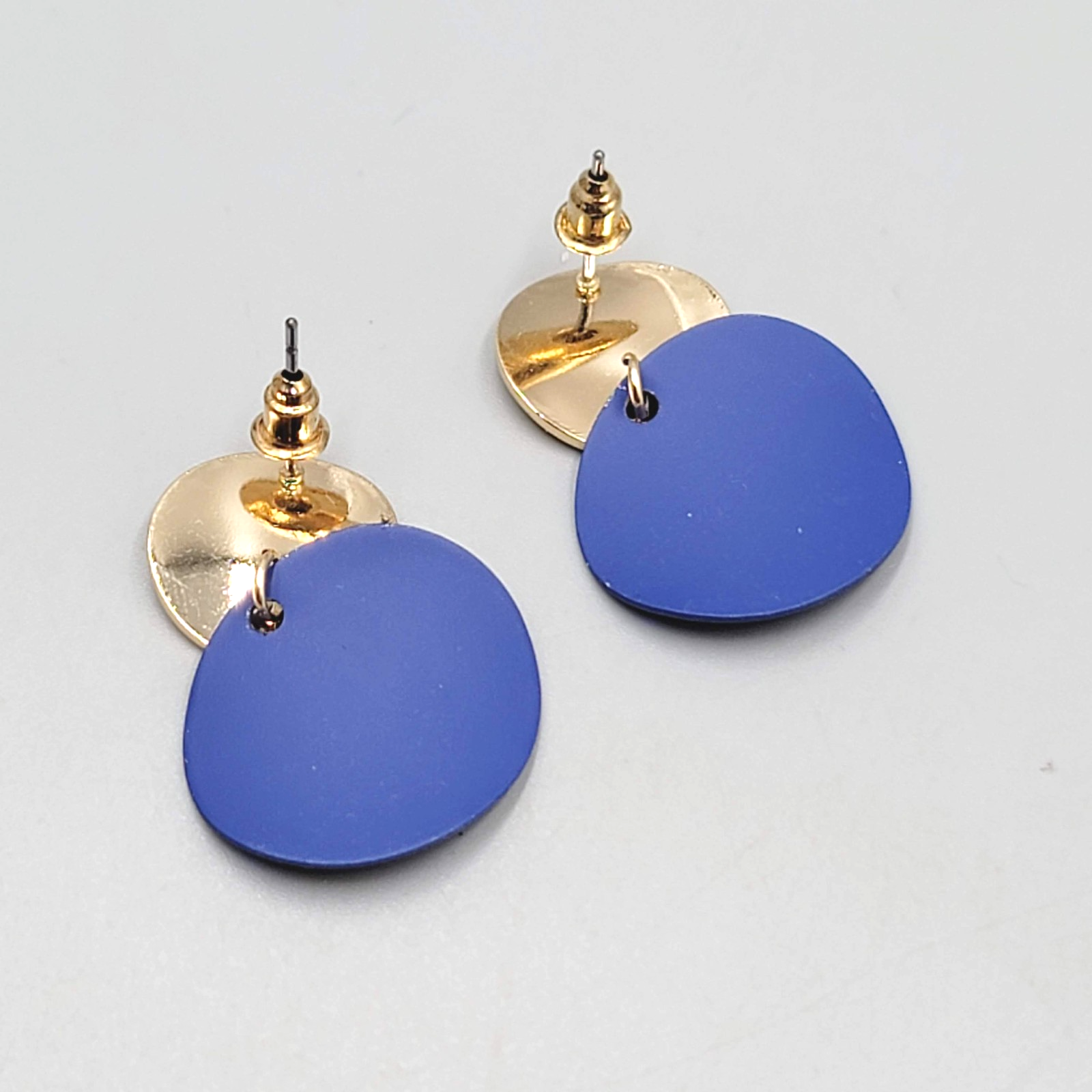 Pierced Earrings Gold toen Dangle Matte Blue Enamel 1.25"